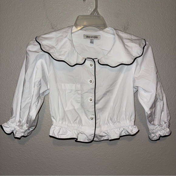 Urban Outfitters Lovers’ Lane Collared Blouse - Picture 3 of 9